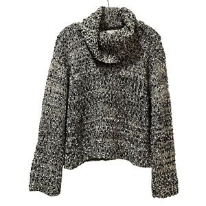 Moon River Black & White Marled Turtleneck Sweater